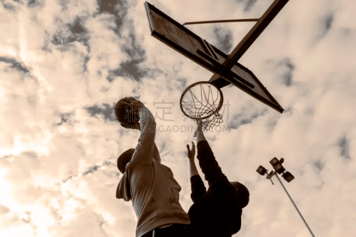 3-1，迈阿密获季后赛总冠军！梅西2助攻1策动，2度上演阿根廷连线